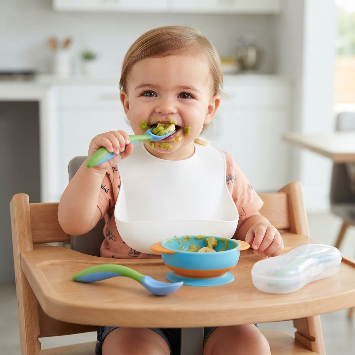 EasyScoop - Curved Baby Training Spoon