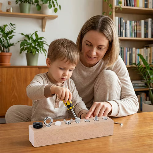SmartScrew Montessori Busy Board