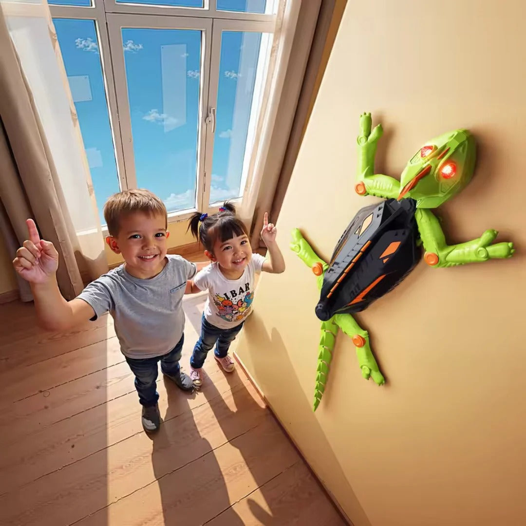 ClimbingFriend - Chameleon With Remote Control